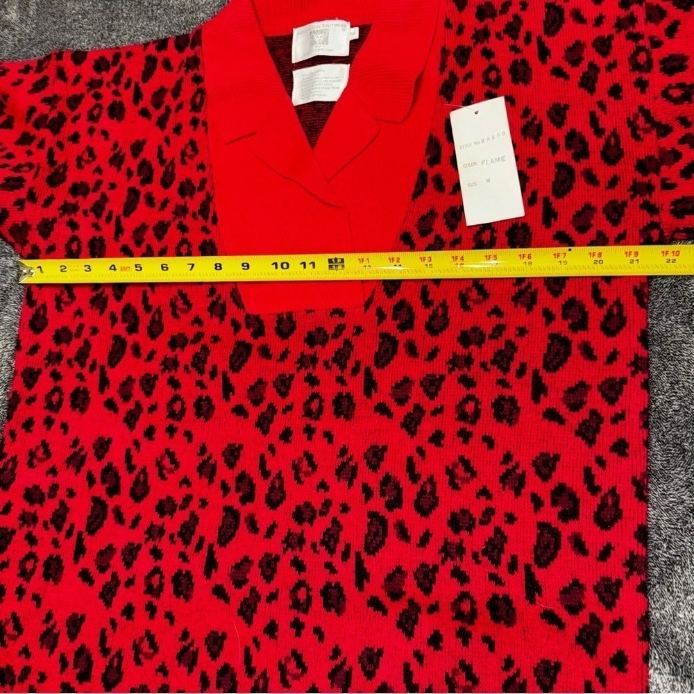 NWT Anne Klein knit wear wool Red Leopard Sweater size medium - Picture 4 of 10